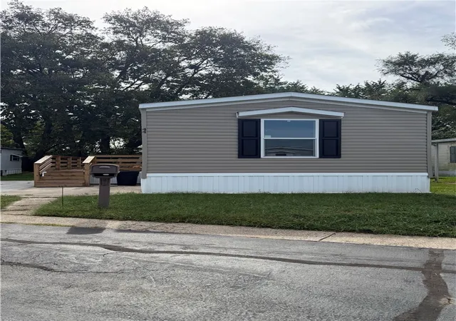 Photo 1 of Manufactured home for sale at 44 Airstream Dr, Dayton, OH 45449 | MLS# 968226 | Listing updated on 2026-09-11