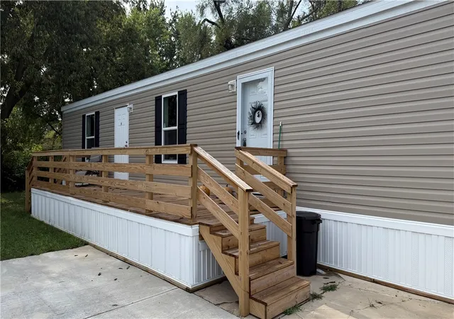 Photo 2 of Manufactured home for sale at 44 Airstream Dr, Dayton, OH 45449 | MLS# 968226 | Listing updated on 2026-09-11