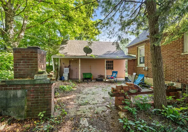 Photo 4 of Sale Pending at 673 N West St, Xenia, OH 45385 | MLS# 968227 | Listing updated on 2026-09-28