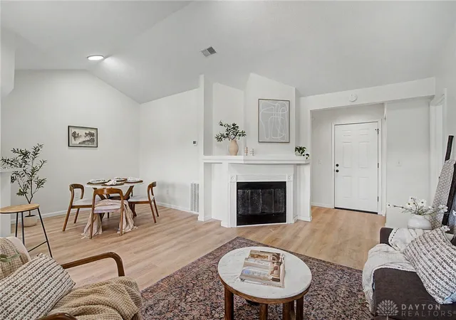 Photo 3 of Sale Pending at 1060 Captains Brg, Dayton, OH 45458 | MLS# 968239 | Listing updated on 2026-09-10