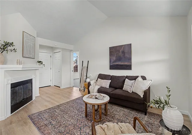 Photo 4 of Sale Pending at 1060 Captains Brg, Dayton, OH 45458 | MLS# 968239 | Listing updated on 2026-09-10