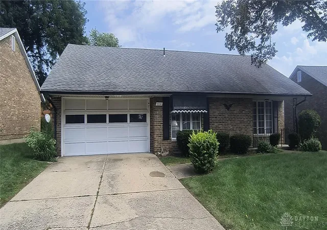 Photo 2 of Condo for sale at 2230 Manhatten, Springfield, OH 45504 | MLS# 968234 | Listing updated on 2026-09-04