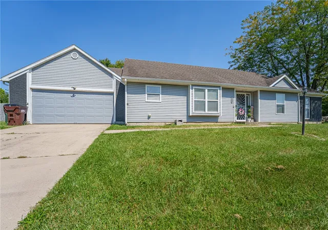 Photo 2 of Single family home for sale at 4439 Talcott Trl, Dayton, OH 45426 | MLS# 968190 | Listing updated on 2026-09-29