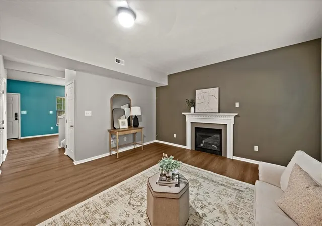 Photo 3 of Single family home for sale at 2131 Wagner Tr Dr, Beavercreek, OH 45431 | MLS# 968165 | Listing updated on 2026-10-02