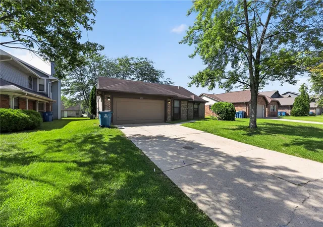 Photo 2 of Single family home for sale at 6522 Shull Rd, Dayton, OH 45424 | MLS# 967506 | Listing updated on 2026-09-04