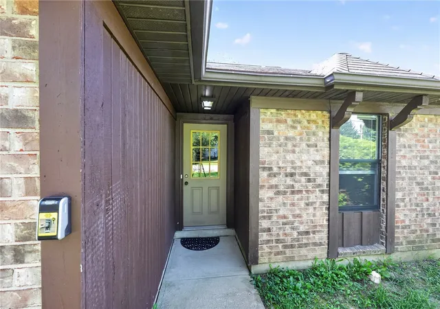 Photo 4 of Single family home for sale at 6522 Shull Rd, Dayton, OH 45424 | MLS# 967506 | Listing updated on 2026-09-04