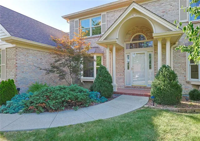 Photo 2 of Single family home for sale at 7227 Stonerun Pl, Liberty Township, OH 45044 | MLS# 968232 | Listing updated on 2026-09-13