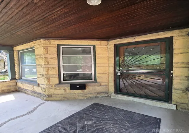 Photo 4 of Townhouse for sale at 703 W Grand Ave, Dayton, OH 45406 | MLS# 968272 | Listing updated on 2026-09-10