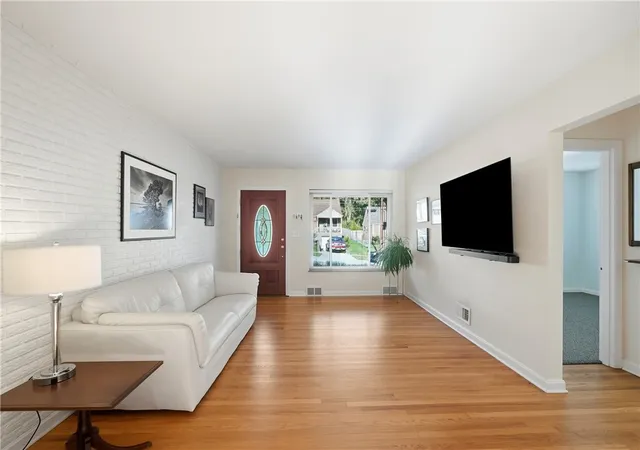 Photo 4 of Single family home for sale at 438 Kitty Ln, Cincinnati, OH 45238 | MLS# 968236 | Listing updated on 2026-09-05