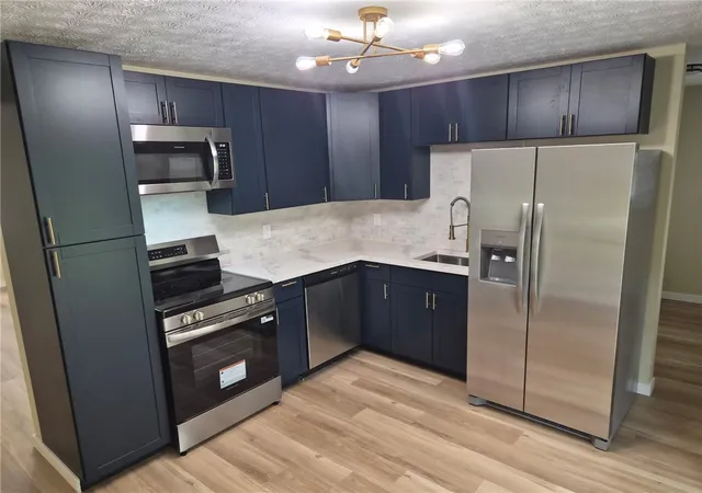 Photo 2 of Single family home for sale at 40 Greencliff Dr, Englewood, OH 45322 | MLS# 968273 | Listing updated on 2026-09-14