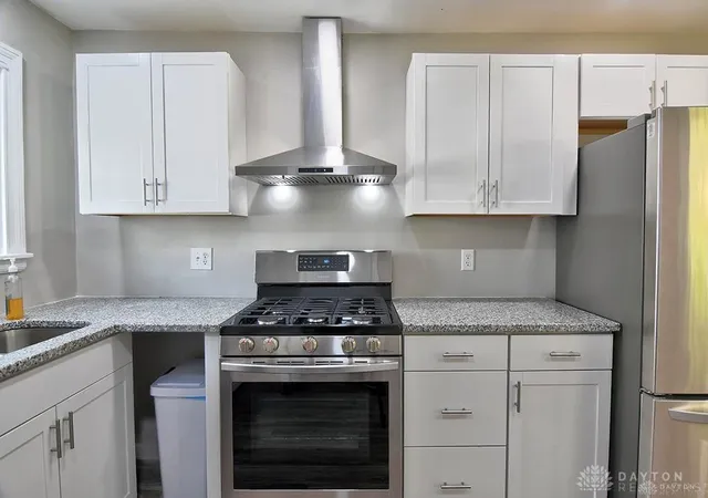 Photo 4 of Single family home for sale at 2313 Woodburn Ave, Middletown, OH 45042 | MLS# 968275 | Listing updated on 2026-09-13