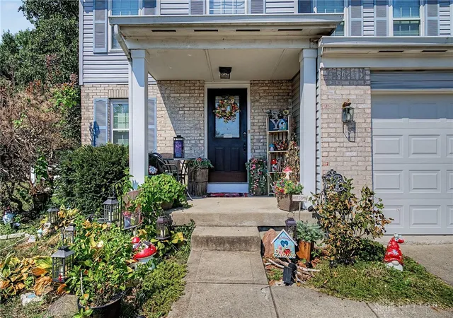 Photo 3 of Single family home for sale at 5829 Cedarwood Ct, Maineville, OH 45039 | MLS# 968260 | Listing updated on 2026-09-05