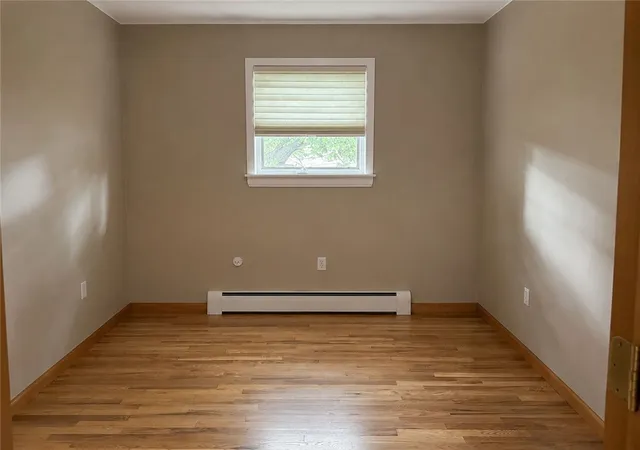 Photo 4 of Single family home for sale at 4009 Kenmar St, Dayton, OH 45440 | MLS# 968288 | Listing updated on 2026-09-23