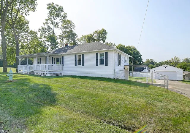 Photo 3 of Single family home for sale at 528 Osborn Ave, Fairborn, OH 45324 | MLS# 968269 | Listing updated on 2026-09-07