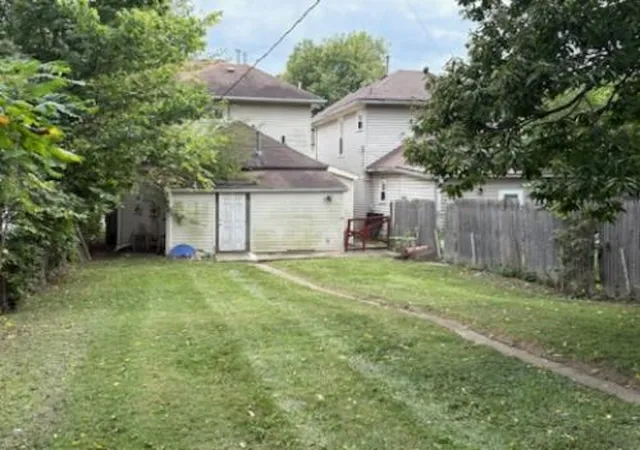 Photo 4 of Multi family home for sale at 302 E Northern Ave, Springfield, OH 45503 | MLS# 968276 | Listing updated on 2026-09-10
