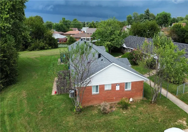Photo 4 of Sale Pending at 5501 Misty Ln, Dayton, OH 45424 | MLS# 968038 | Listing updated on 2026-09-08