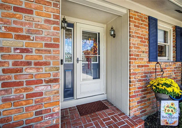 Photo 3 of Single family home for sale at 209 E Twin St, Lewisburg, OH 45338 | MLS# 968314 | Listing updated on 2026-09-09