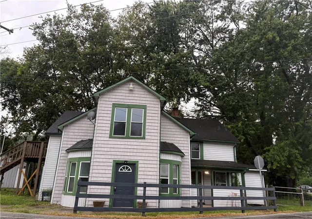 Photo 1 of Single family home for sale at 9911 N Cincinnati Columbus Rd, Waynesville, OH 45068 | MLS# 968317 | Listing updated on 2026-09-11