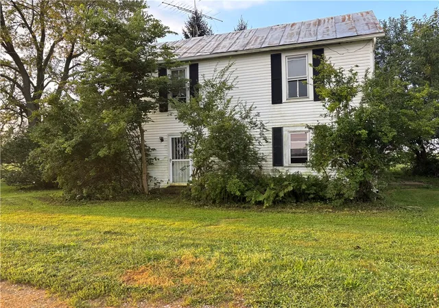 Photo 2 of Single family home for sale at 5776 Greenville Palestine Rd, Greenville, OH 45331 | MLS# 967151 | Listing updated on 2026-09-25
