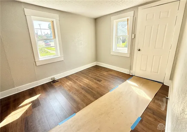 Photo 2 of Single family home for sale at 412 S 2nd Street, Miamisburg, OH 45342 | MLS# 968302 | Listing updated on 2026-09-07