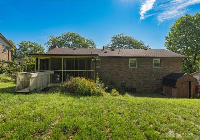 Photo 15 of Single family home for sale at 833 Lea Castle Pl, Miamisburg, OH 45342 | MLS# 968330 | Listing updated on 2026-09-07