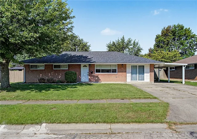 Photo 1 of Single family home for sale at 5813 Resik Dr, Dayton, OH 45424 | MLS# 968235 | Listing updated on 2026-09-08