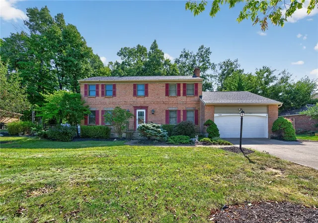 Photo 2 of Single family home for sale at 7532 Cinnamon Woods Dr, West Chester, OH 45069 | MLS# 968339 | Listing updated on 2026-10-03