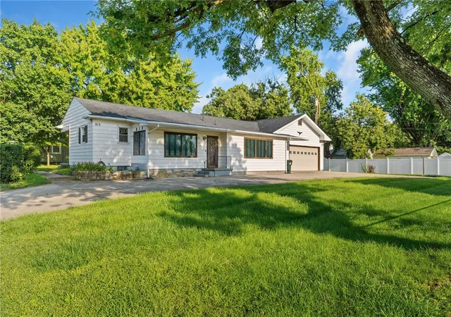 Photo 1 of Single family home for sale at 813 E Dorothy Ln, Dayton, OH 45419 | MLS# 966141 | Listing updated on 2026-09-13