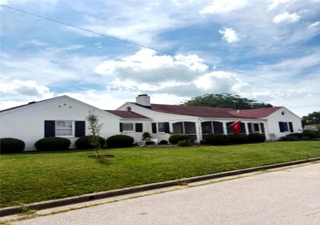 Photo 2 of Sale Pending at 901 Washington Ave, Greenville, OH 45331 | MLS# 968369 | Listing updated on 2026-09-30