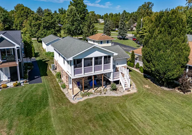 Photo 2 of Single family home for sale at 178 Lakengren Dr, Eaton, OH 45320 | MLS# 968366 | Listing updated on 2026-09-08