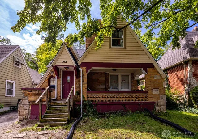 Photo 1 of Single family home for sale at 212 Marathon Ave, Dayton, OH 45405 | MLS# 968384 | Listing updated on 2026-09-09