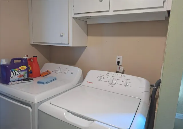 Photo 4 of Manufactured home for sale at 5230 Pinemount Cir, Miamisburg, OH 45342 | MLS# 968385 | Listing updated on 2026-09-09