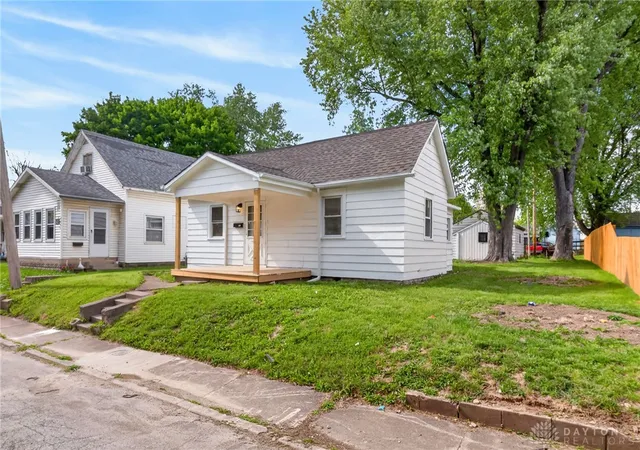 Photo 2 of Single family home for sale at 628 2nd Street, Piqua, OH 45356 | MLS# 968392 | Listing updated on 2026-09-08