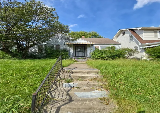 Photo 2 of Single family home for sale at 59 S Moss Ave, Dayton, OH 45417 | MLS# 968391 | Listing updated on 2026-09-08