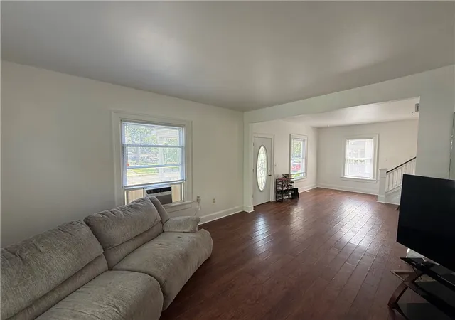 Photo 4 of Single family home for sale at 311 Ludlow Ave, Springfield, OH 45505 | MLS# 968394 | Listing updated on 2026-09-08