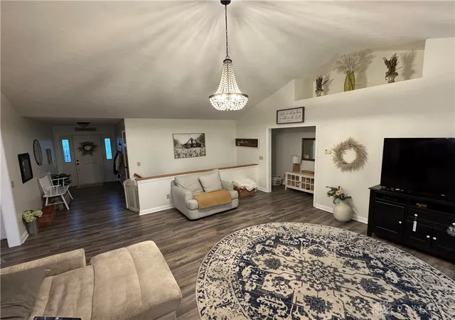 Photo 4 of Single family home for sale at 930 Oak Hl Ct, Troy, OH 45373 | MLS# 968411 | Listing updated on 2026-09-13