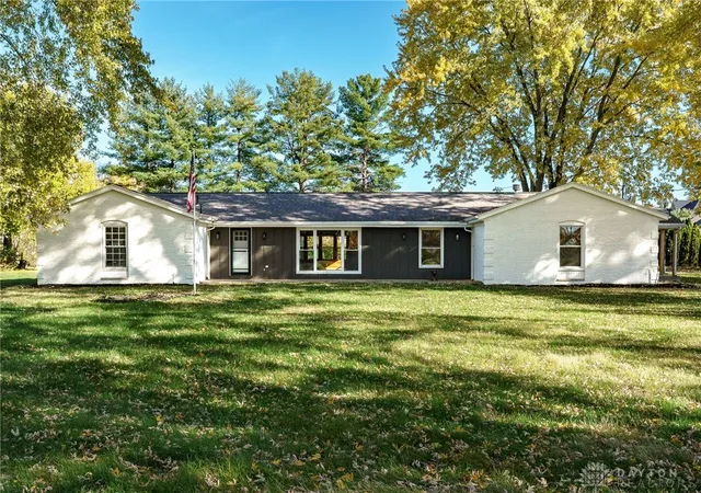 Single family home for sale at 9550 Paragon Rd, Dayton, OH 45458 | MLS# 968333