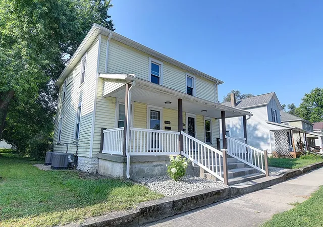 Photo 2 of Sale Pending at 1046 E Pearl St, Miamisburg, OH 45342 | MLS# 968414 | Listing updated on 2026-09-11