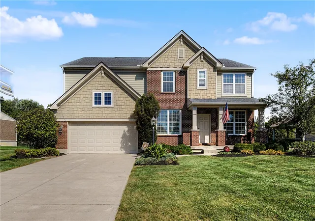 Photo 1 of Sale Pending at 10135 Meadow Woods Ln, Centerville, OH 45458 | MLS# 968231 | Listing updated on 2026-09-11