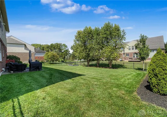 Photo 29 of Sale Pending at 10135 Meadow Woods Ln, Centerville, OH 45458 | MLS# 968231 | Listing updated on 2026-09-11