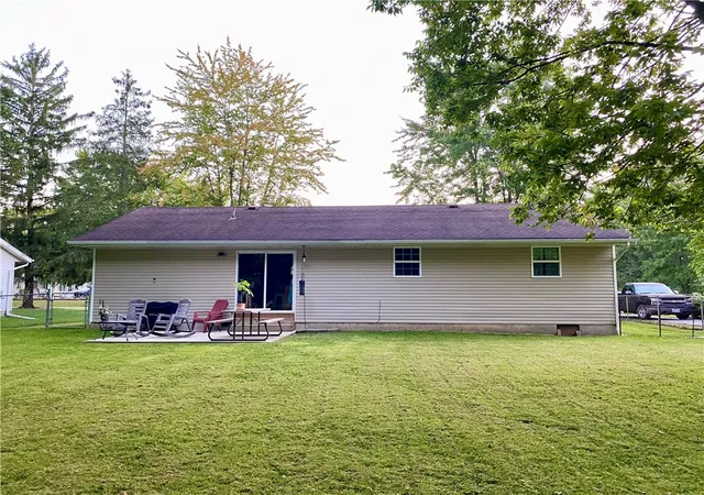 Photo 3 of Single family home for sale at 5389 Maple Grv Ave, Blanchester, OH 45107 | MLS# 968393 | Listing updated on 2026-09-29