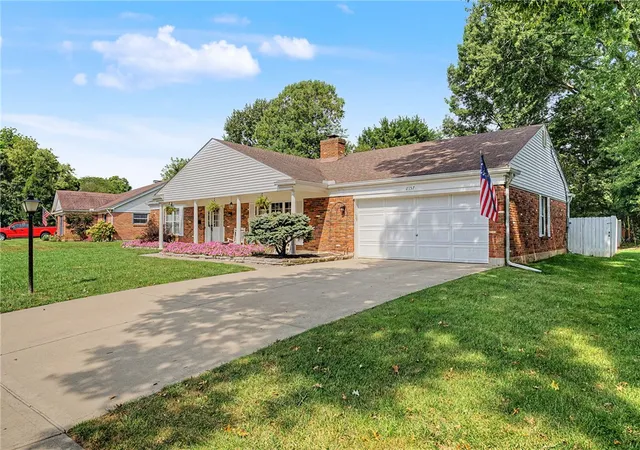 Photo 3 of Single family home for sale at 2157 Oak Tree Dr, Dayton, OH 45440 | MLS# 968355 | Listing updated on 2026-09-13