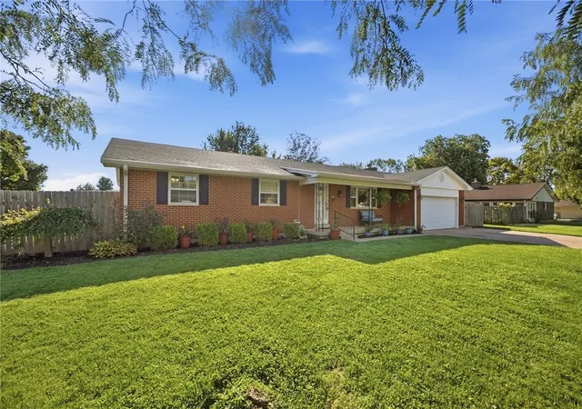 Photo 2 of Single family home for sale at 2348 Apricot Dr, Beavercreek, OH 45431 | MLS# 967988 | Listing updated on 2026-09-09