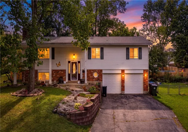 Photo 2 of Single family home for sale at 5600 Mission Ct, Dayton, OH 45431 | MLS# 968444 | Listing updated on 2026-09-25