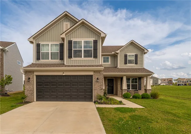 Single family home for sale at 1016 Redwood Rd, Clayton, OH 45315 | MLS# 968484