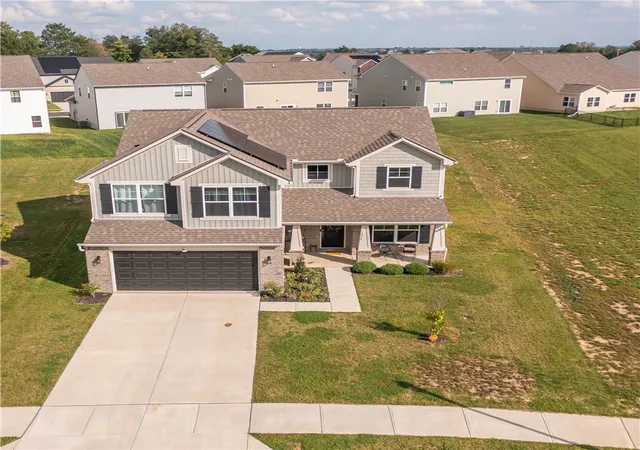 Photo 3 of Single family home for sale at 1016 Redwood Rd, Clayton, OH 45315 | MLS# 968484 | Listing updated on 2026-09-11