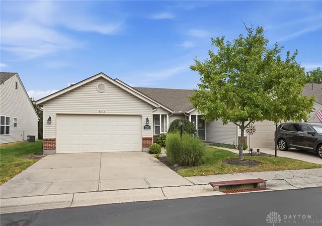 Photo 2 of Townhouse for sale at 915 Nelson Ln #A, Lebanon, OH 45036 | MLS# 968515 | Listing updated on 2026-09-11