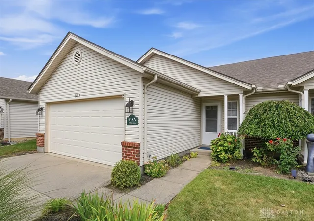 Photo 2 of Townhouse for sale at 915 Nelson Ln #A, Lebanon, OH 45036 | MLS# 968515 | Listing updated on 2026-09-11