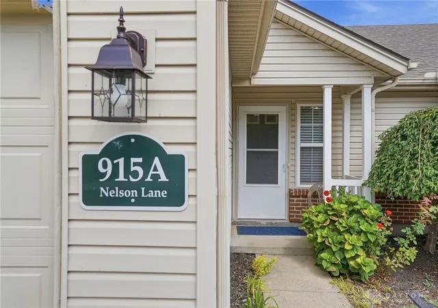Photo 3 of Townhouse for sale at 915 Nelson Ln #A, Lebanon, OH 45036 | MLS# 968515 | Listing updated on 2026-09-11