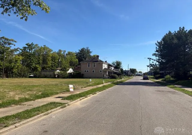 Photo 4 of Single family home for sale at 657 Randolph St, Dayton, OH 45417 | MLS# 968528 | Listing updated on 2026-09-09